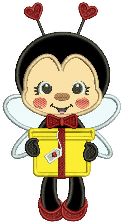 Bee Holding Gift Box With Heart And Bow Valentine's Day Applique Machine Embroidery Design Digitized Pattern