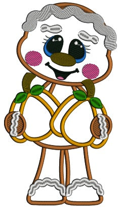 Cute Gingerbread Girl Holding Two Pumpkins Thanksgiving Applique Machine Embroidery Design Digitized Pattern