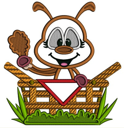 Little Ant Sitting Inside Picnic Basket Applique Machine Embroidery Digitized Design Pattern