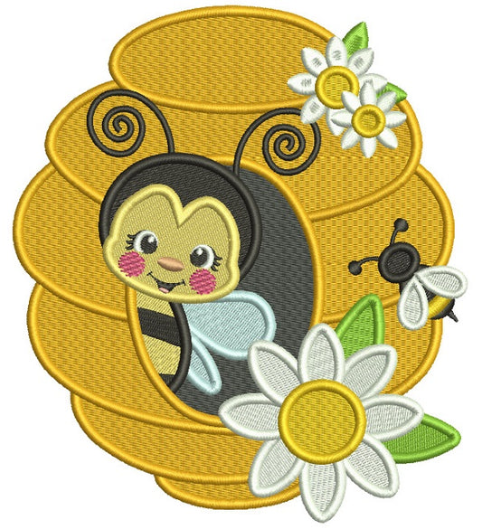 Bee Inside a Honeycomb Filled Machine Embroidery Digitized Design Pattern
