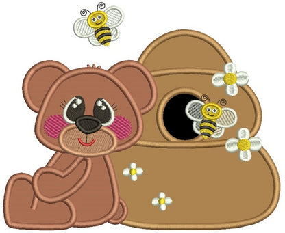 Cute Little Bear And Bees Applique Machine Embroidery Design Digitized Pattern