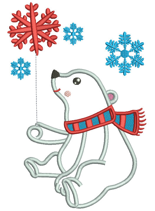 Cute Polar Bear Holding a Snowflake Christmas Applique Machine Embroidery Design Digitized Pattern