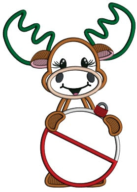 Moose Holding Christmas Ornament Applique Machine Embroidery Design Digitized Pattern