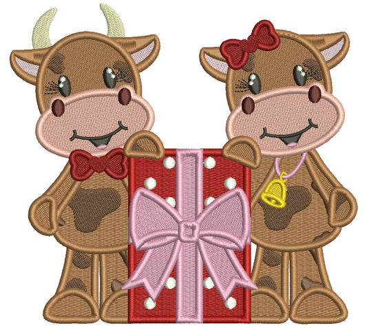 Mr. And Mrs. Cow Holding Big Present Valentine's Day Filled Machine Embroidery Design Digitized Pattern